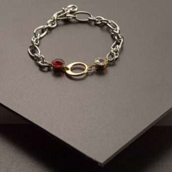 Chain Bracelet With Red And White Crystal