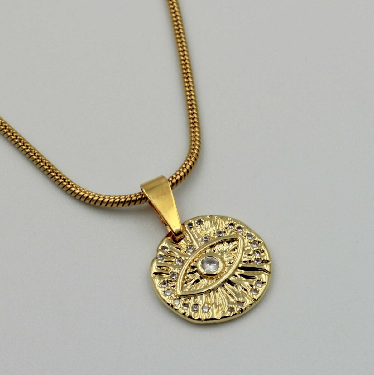 Gold Women's Necklace with Eye Shape Pattern